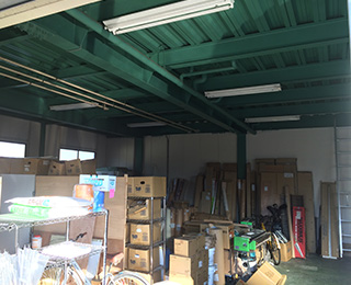 エナブルの資材置き場