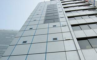 東京駅前ビルブランコシーリング入替工事